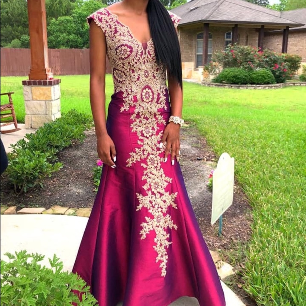 Beautiful EUC Evening/Prom Dress!!